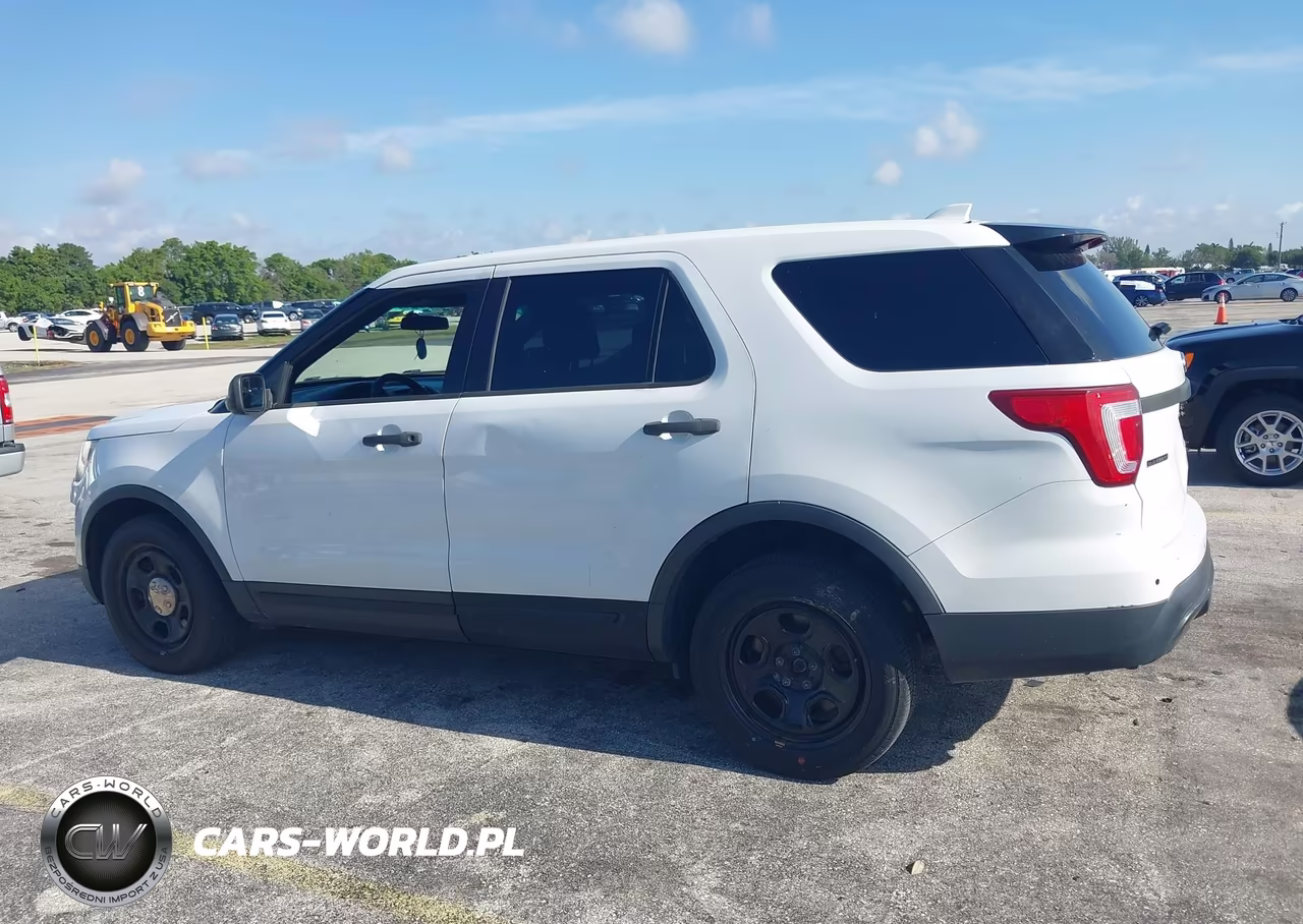 2016 Ford Utility Police Interceptor VIN:1FM5K8AR5GGC50830 - 14