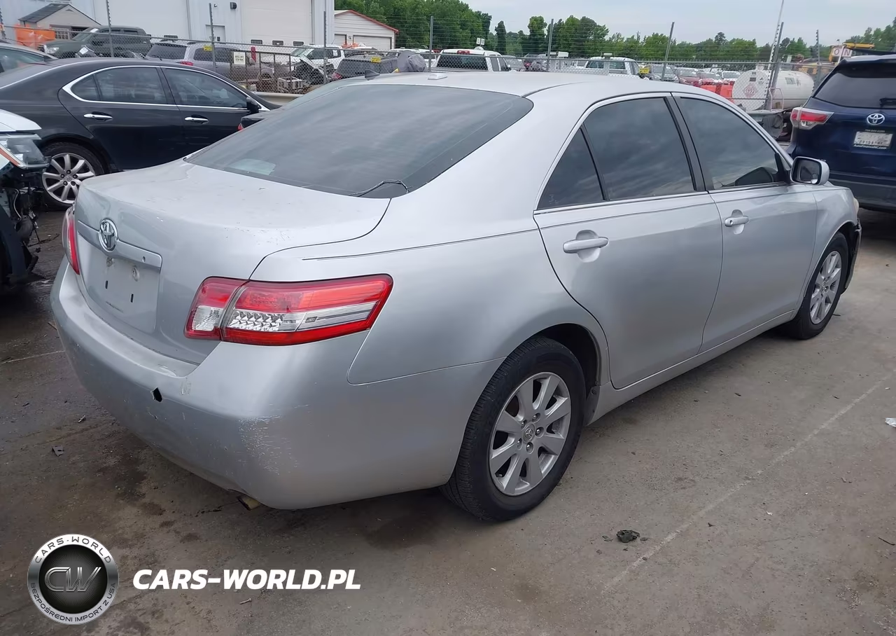 2011 Toyota Camry VIN:4T1BF3EK1BU127463 - 4