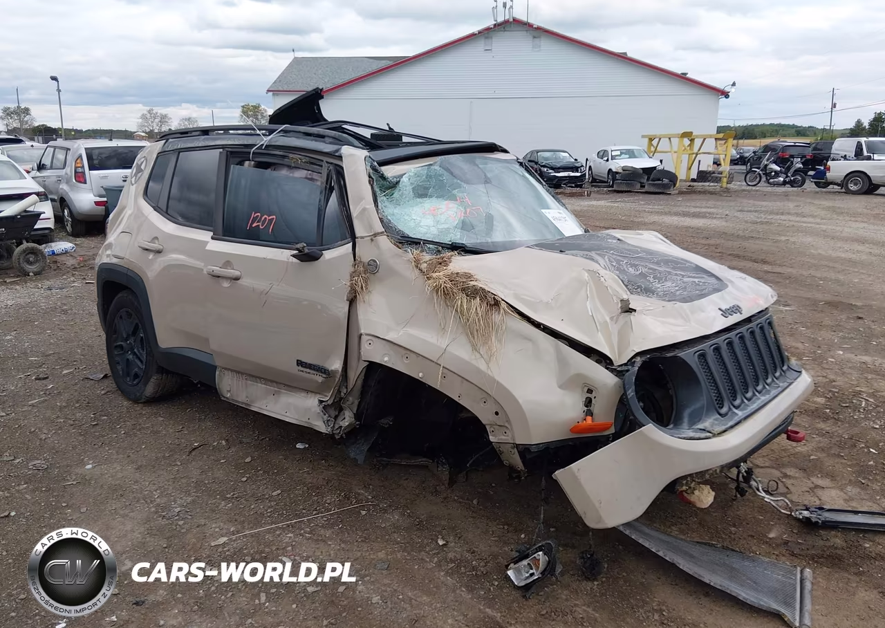 2017 Jeep Renegade Deserthawk 4X4 – zdjęcie 1 z 16