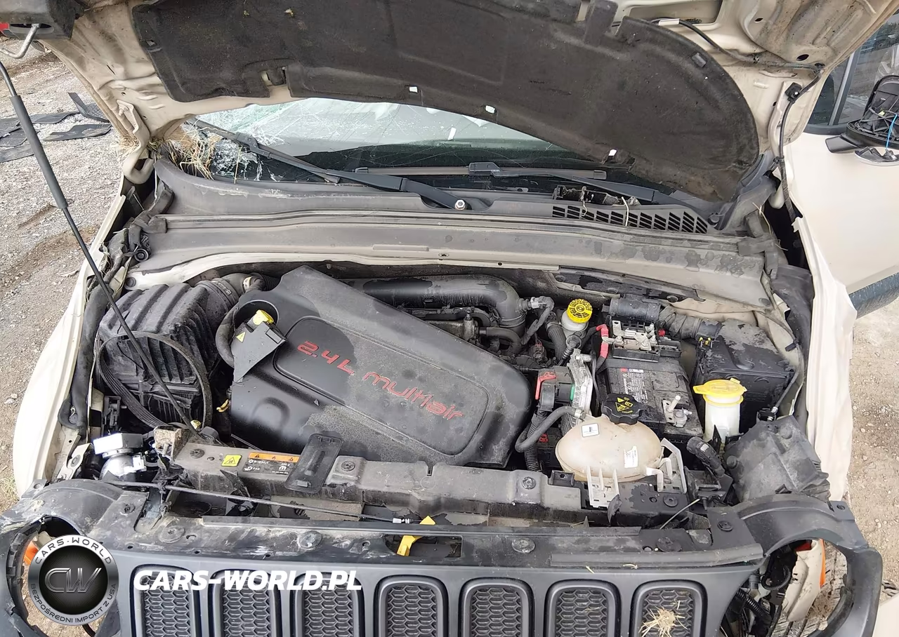 2017 Jeep Renegade Deserthawk 4X4 VIN:ZACCJBCBXHPF74503 - 10