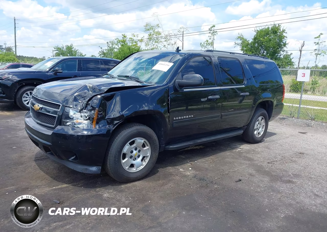 2010 Chevrolet Suburban 1500 Ls VIN:1GNUKHE33AR204048 - 2