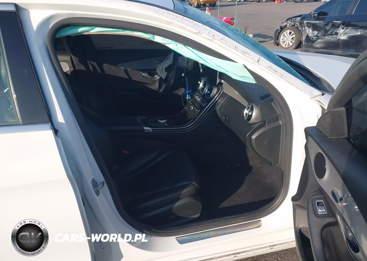 2019 Mercedes-Benz C 300 VIN:55SWF8DB4KU306382 - 5