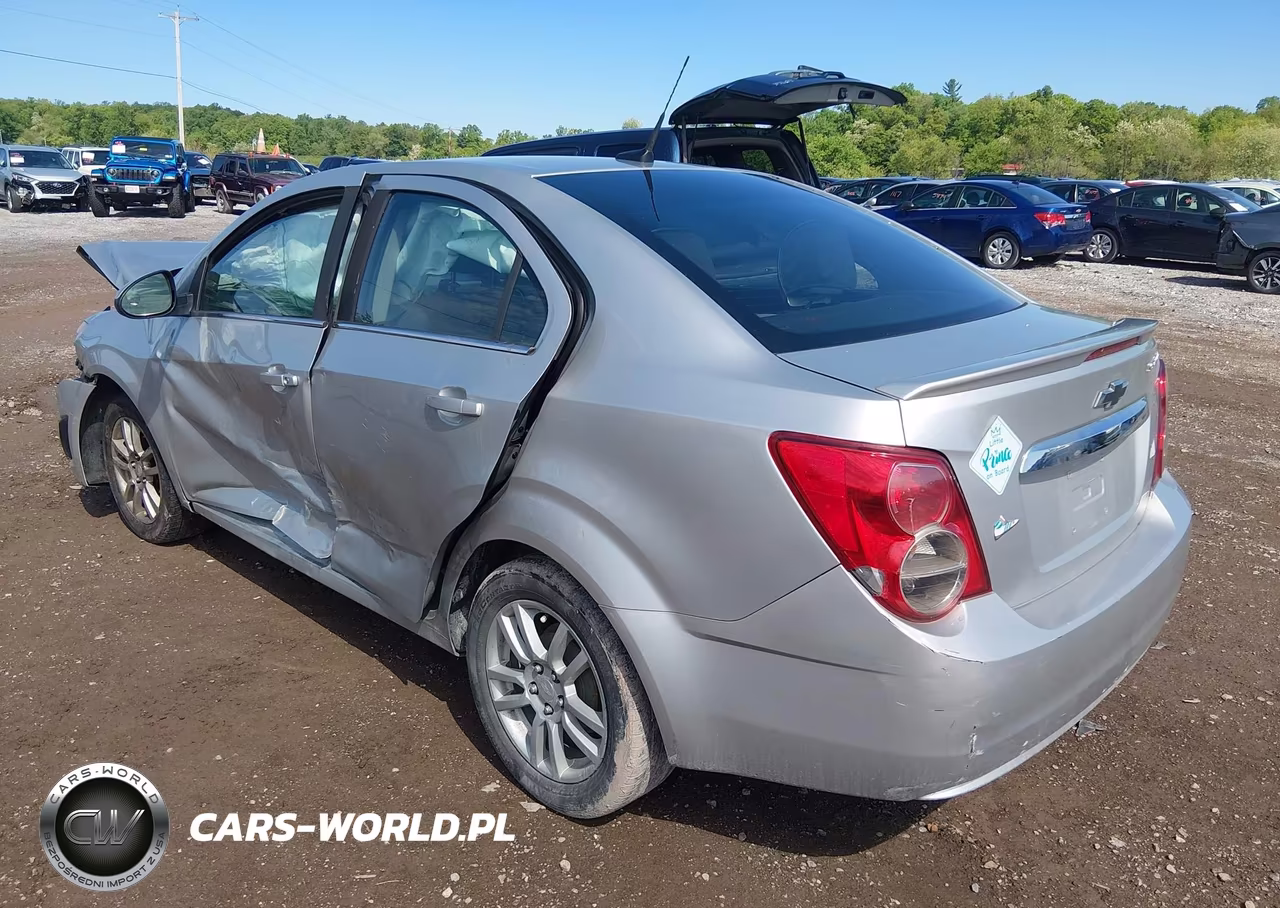 2013 Chevrolet Sonic Lt Auto VIN:1G1JC5SH3D4239285 - 3