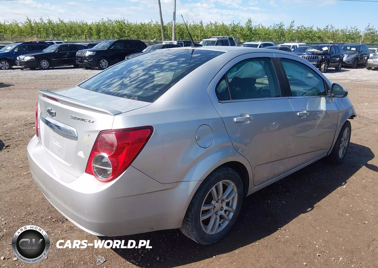 2013 Chevrolet Sonic Lt Auto VIN:1G1JC5SH3D4239285 - 4