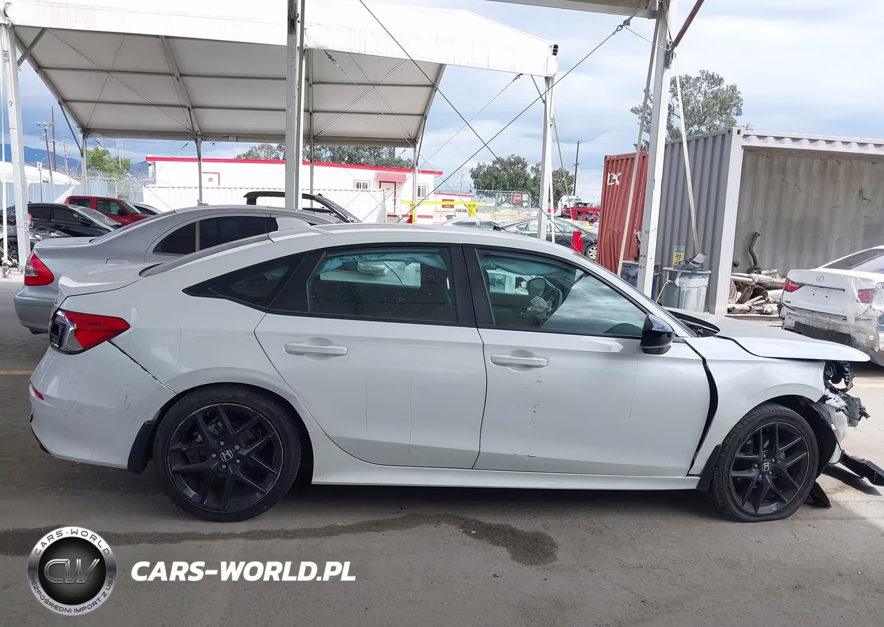 2024 Honda Civic Sport VIN:2HGFE2F5XRH529301 - 14