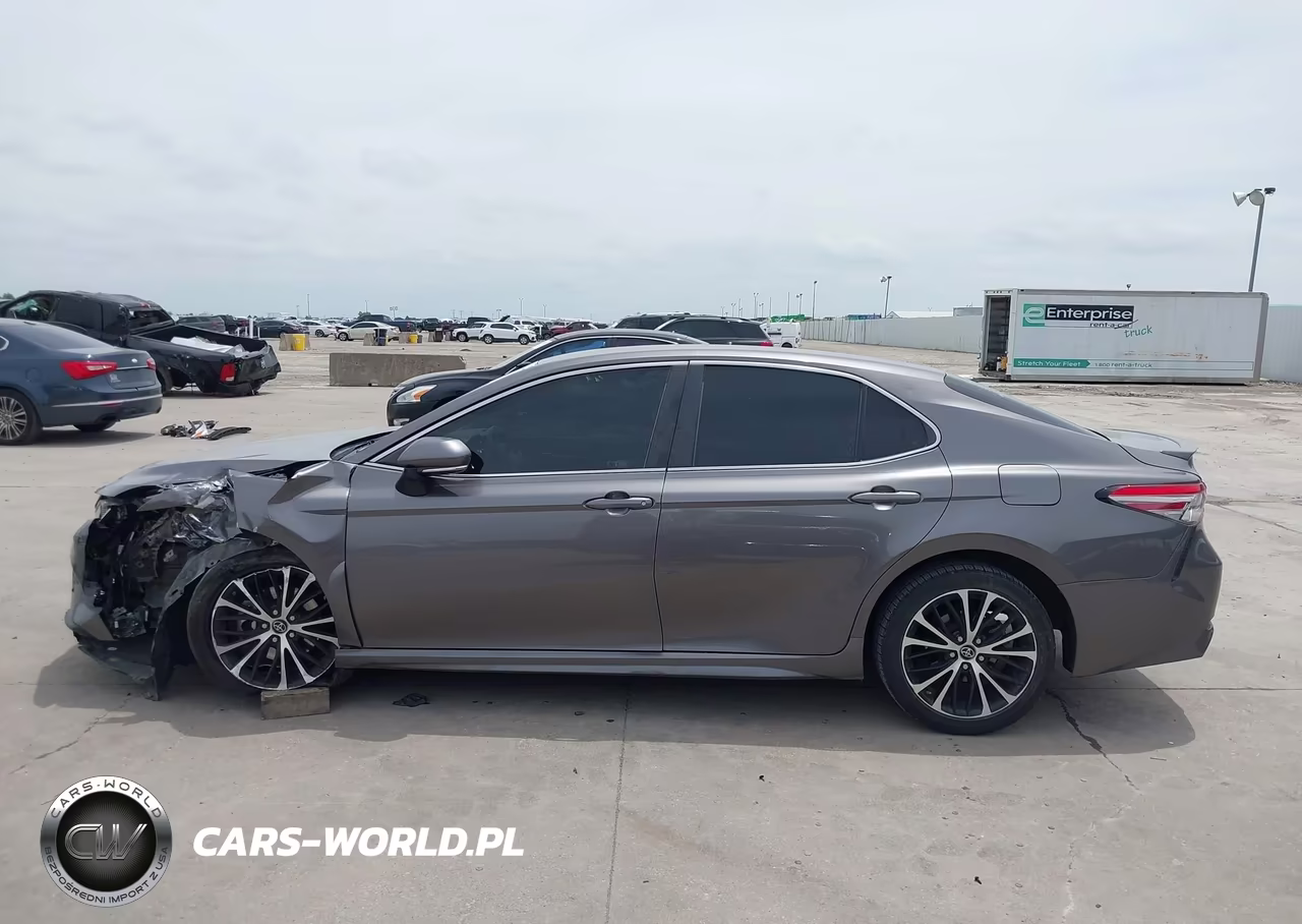 2018 Toyota Camry Se VIN:4T1B11HKXJU584477 - 14