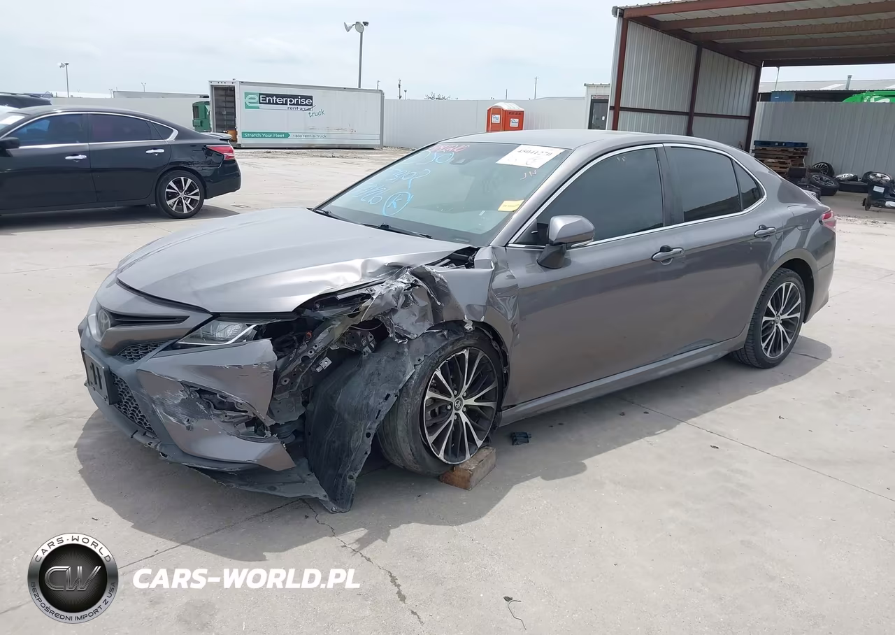 2018 Toyota Camry Se VIN:4T1B11HKXJU584477 - 2