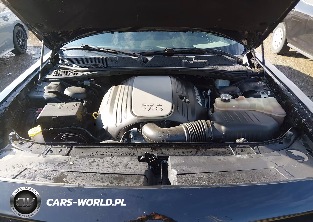 2018 Dodge Challenger R-T Plus VIN:2C3CDZBT3JH260200 - 10