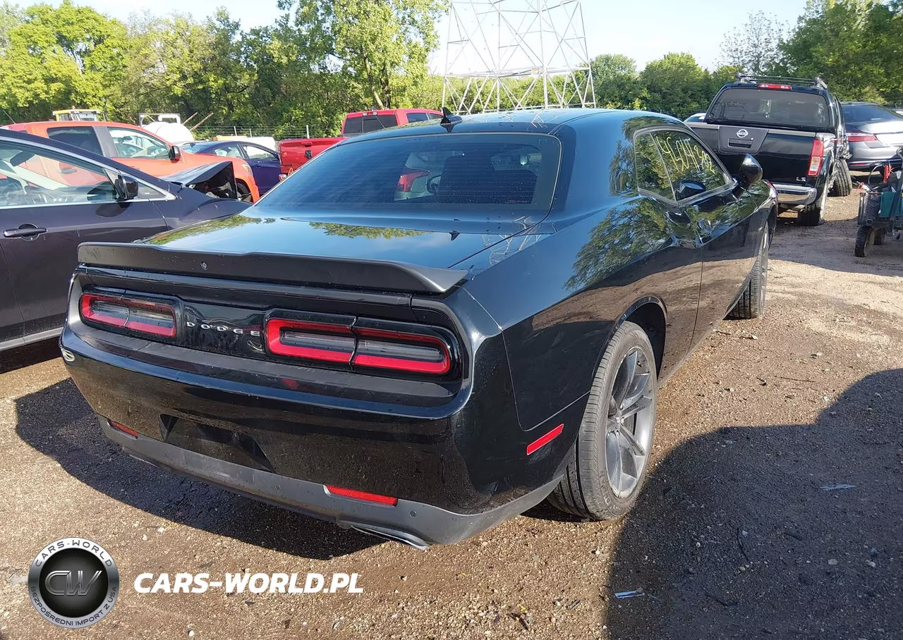 2018 Dodge Challenger R-T Plus VIN:2C3CDZBT3JH260200 - 4