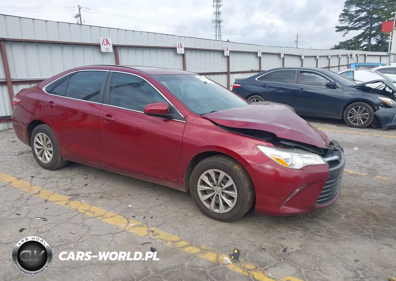 2016 Toyota Camry Le