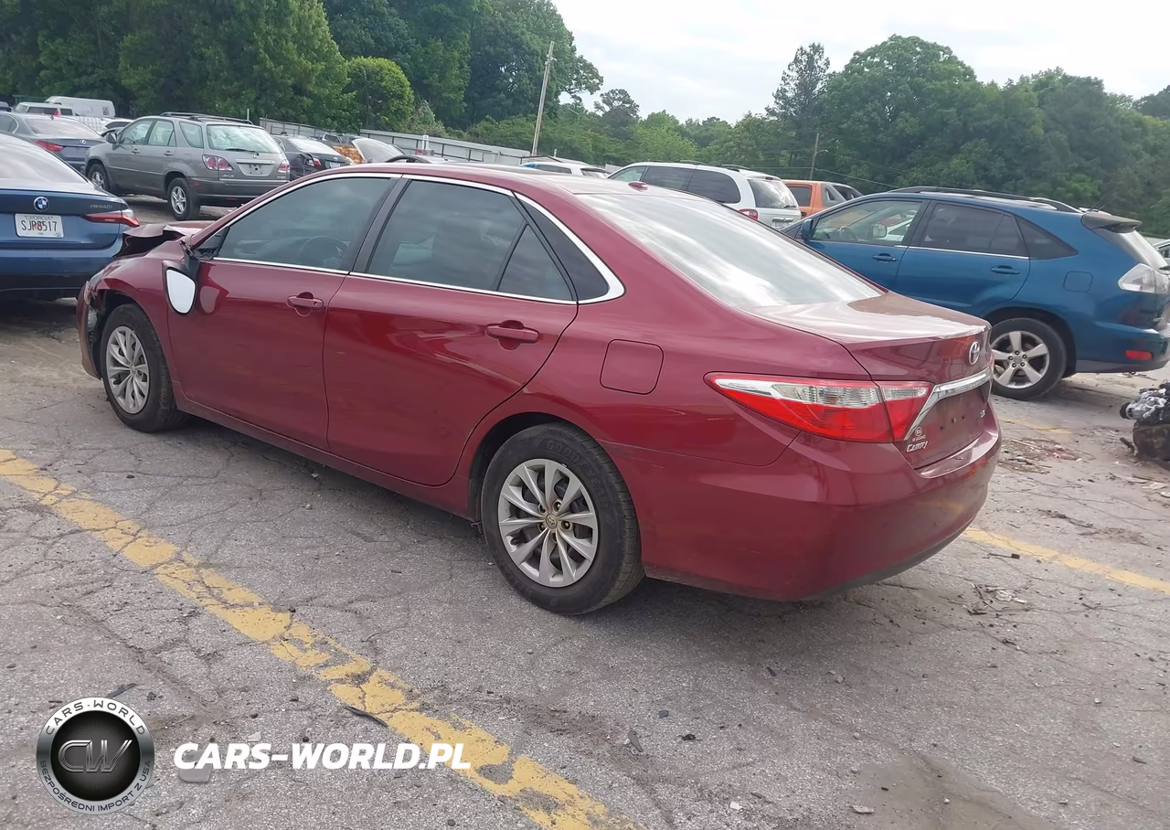 2016 Toyota Camry Le VIN:4T1BF1FK7GU602382 - 3