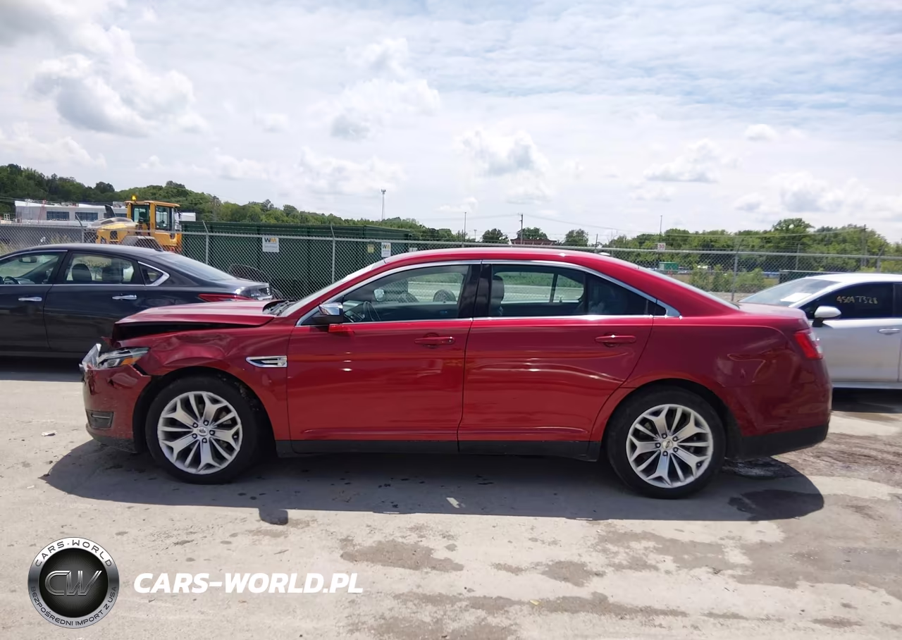 2015 Ford Taurus Limited VIN:1FAHP2F83FG103023 - 14
