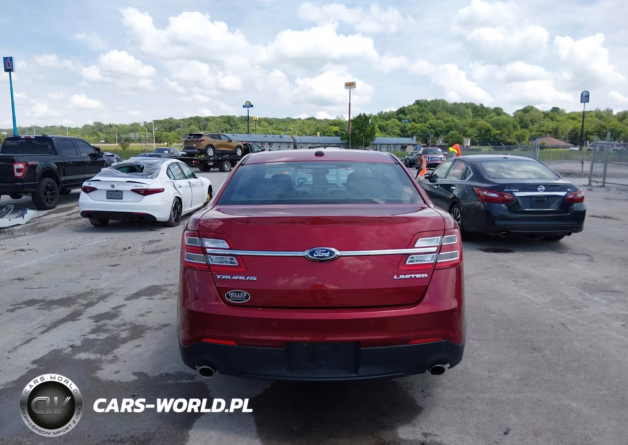 2015 Ford Taurus Limited VIN:1FAHP2F83FG103023 - 16