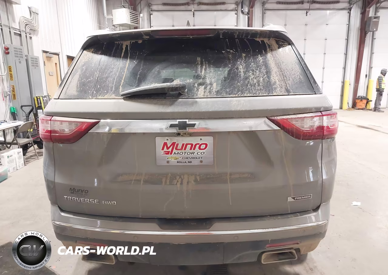 2018 Chevrolet Traverse Premier VIN:1GNEVJKW4JJ128582 - 16
