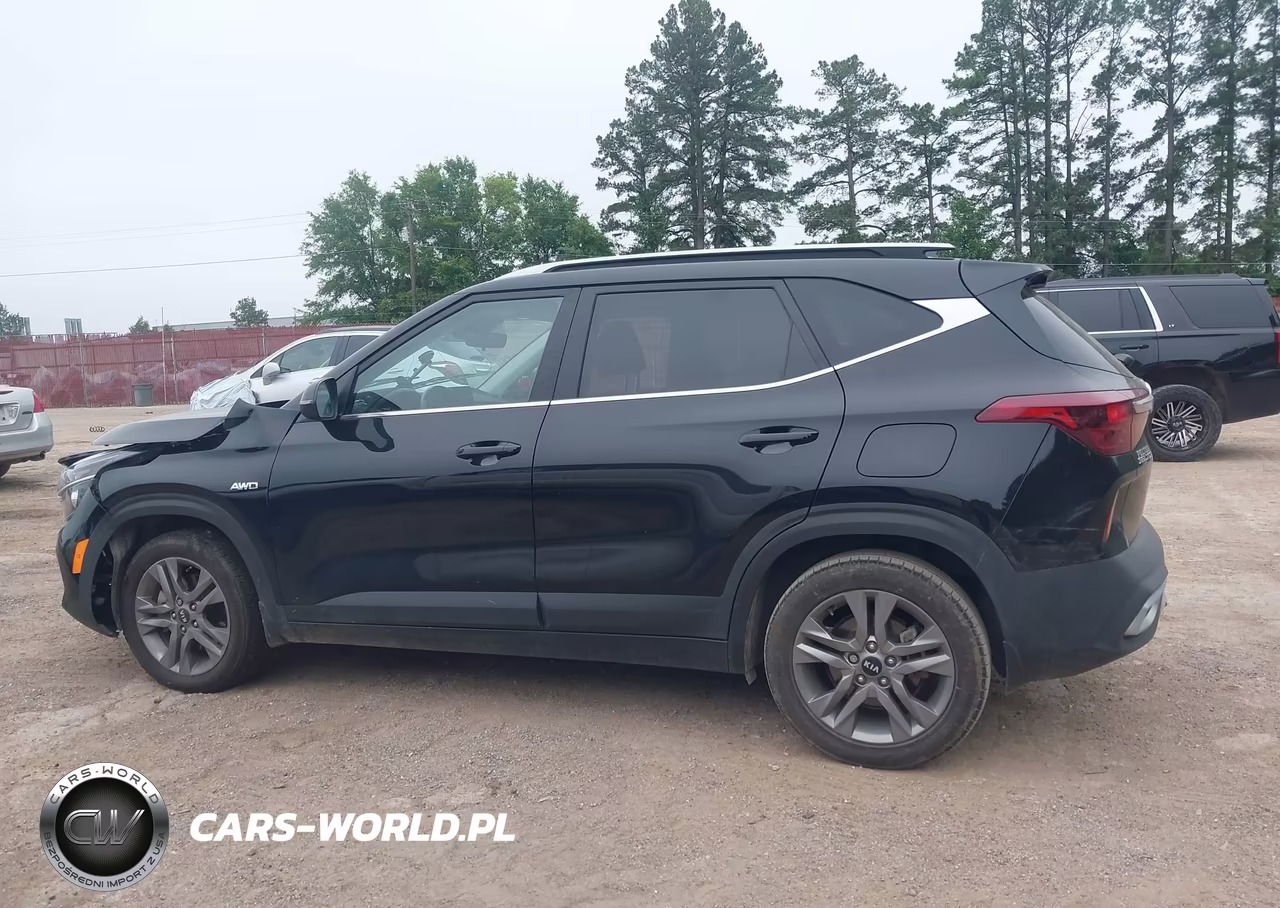 2021 Kia Seltos S VIN:KNDEUCAAXM7227289 - 15