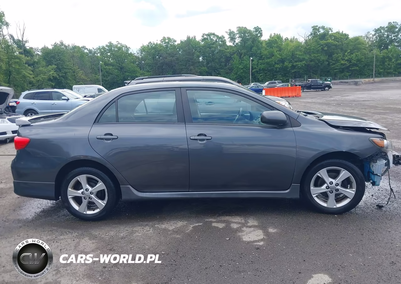 2012 Toyota Corolla S VIN:2T1BU4EE9CC885625 - 14