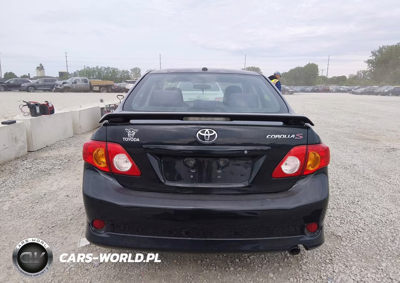 2010 Toyota Corolla S VIN:2T1BU4EE8AC326113 - 16