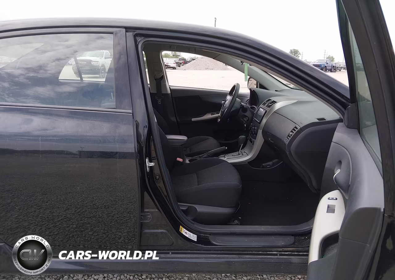 2010 Toyota Corolla S VIN:2T1BU4EE8AC326113 - 5