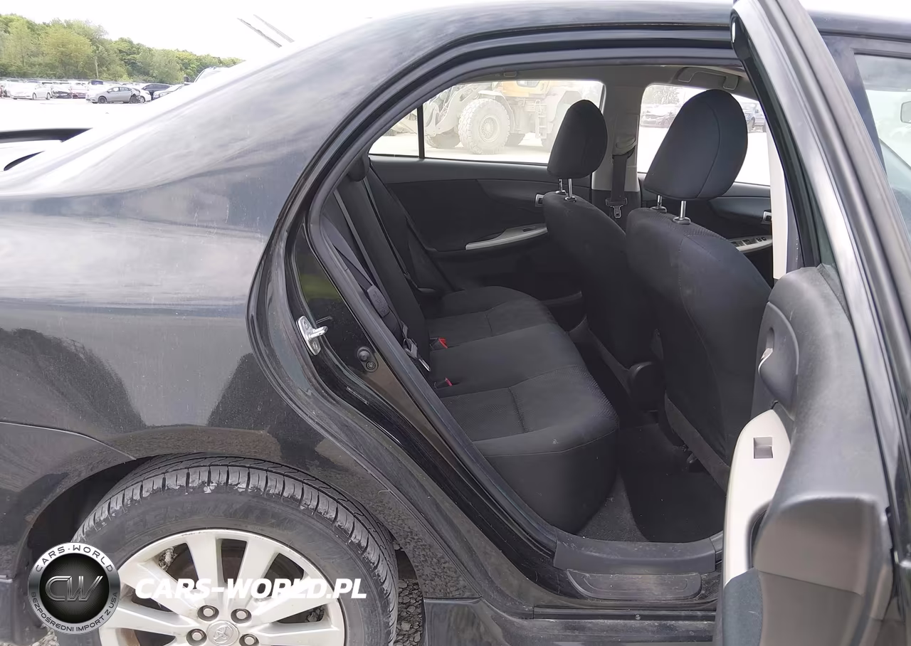 2010 Toyota Corolla S VIN:2T1BU4EE8AC326113 - 8
