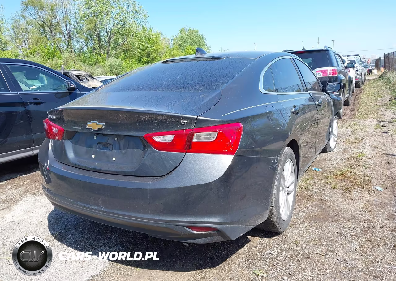 2018 Chevrolet Malibu Lt VIN:1G1ZD5ST0JF190793 - 4