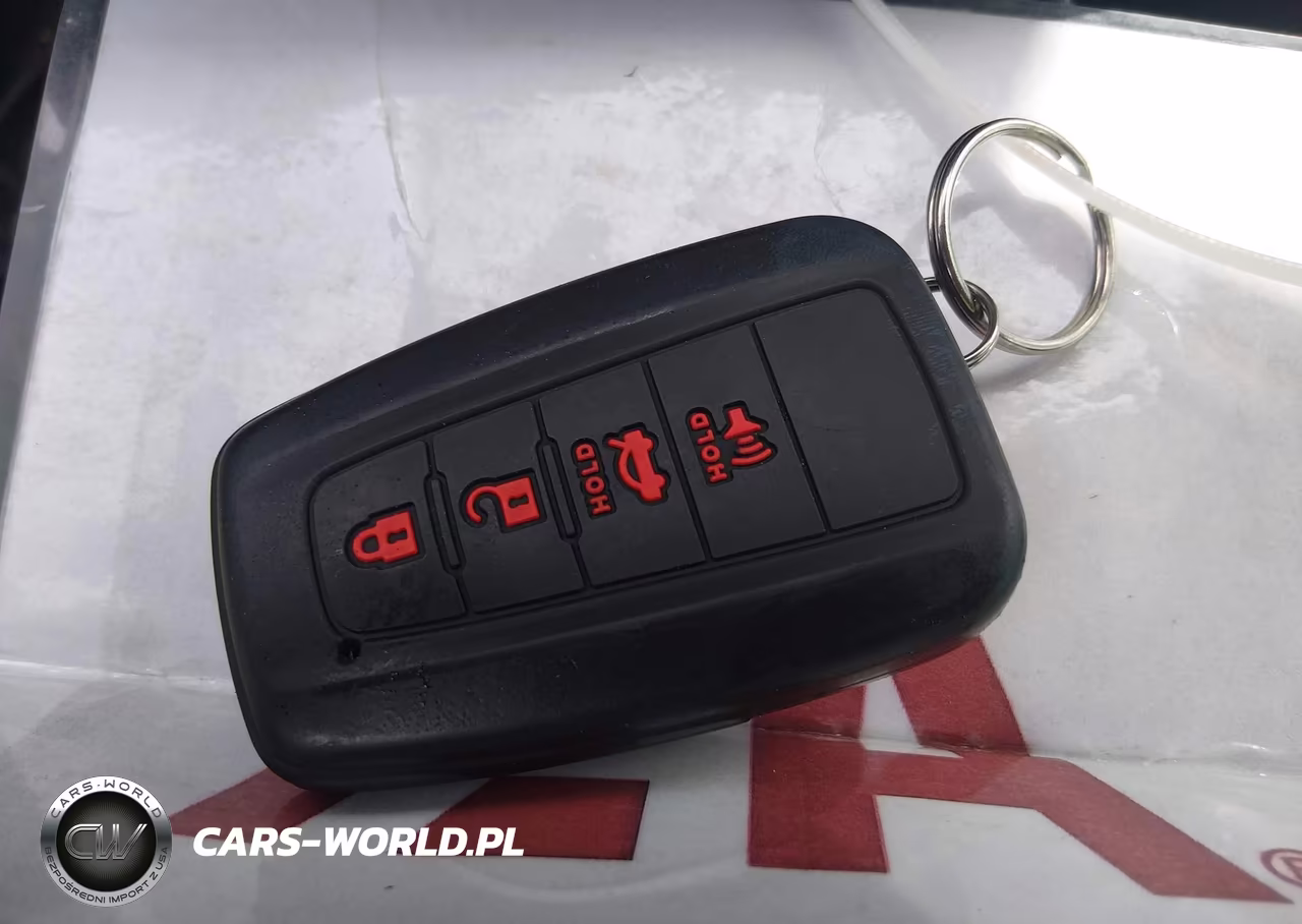 2021 Toyota Corolla Le VIN:JTDVPMAE4MJ121732 - 11
