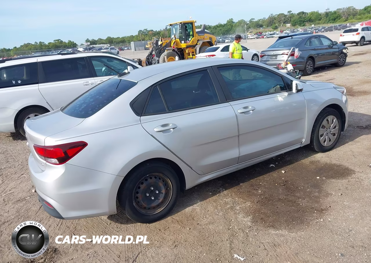 2018 Kia Rio S VIN:3KPA24AB8JE062325 - 4
