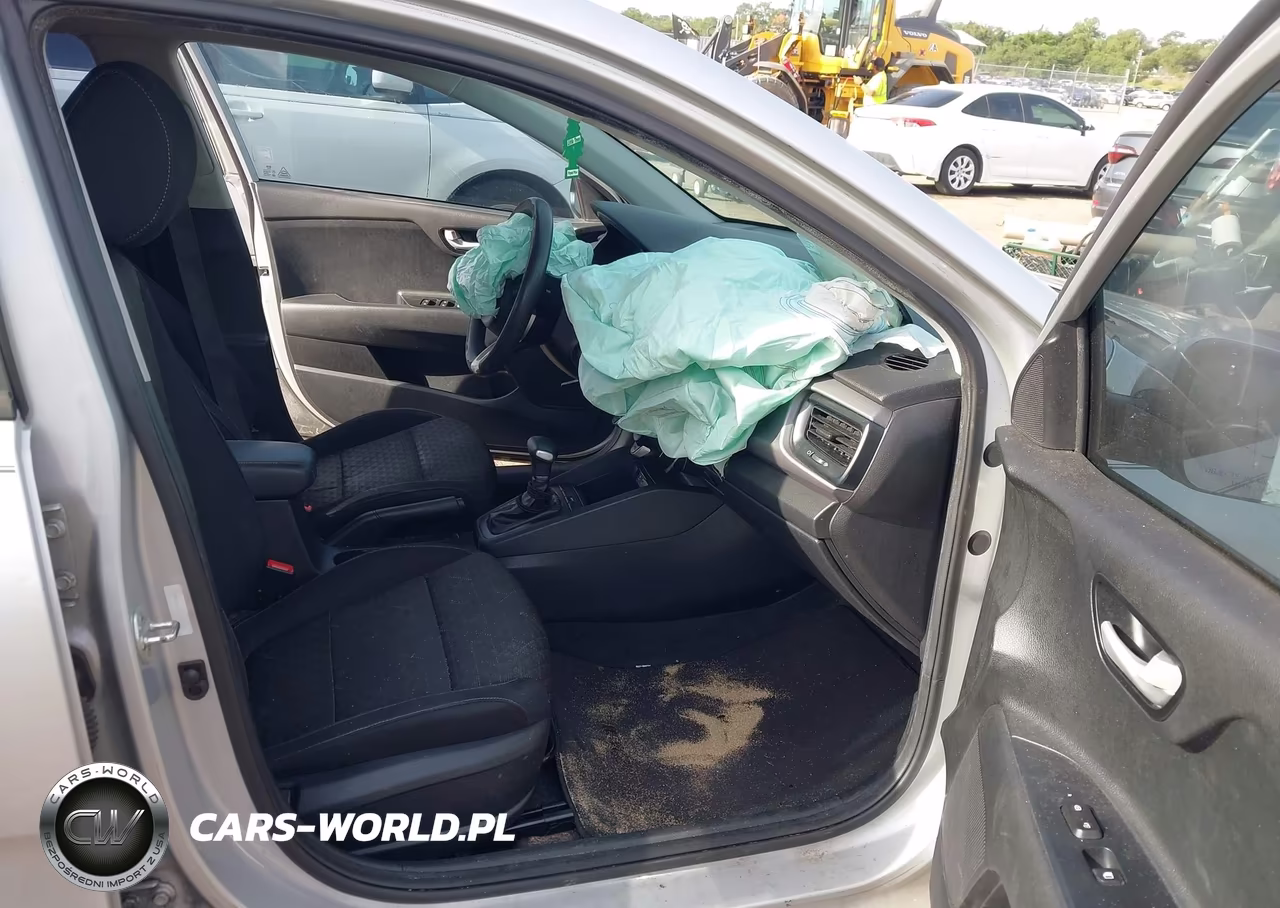2018 Kia Rio S VIN:3KPA24AB8JE062325 - 5