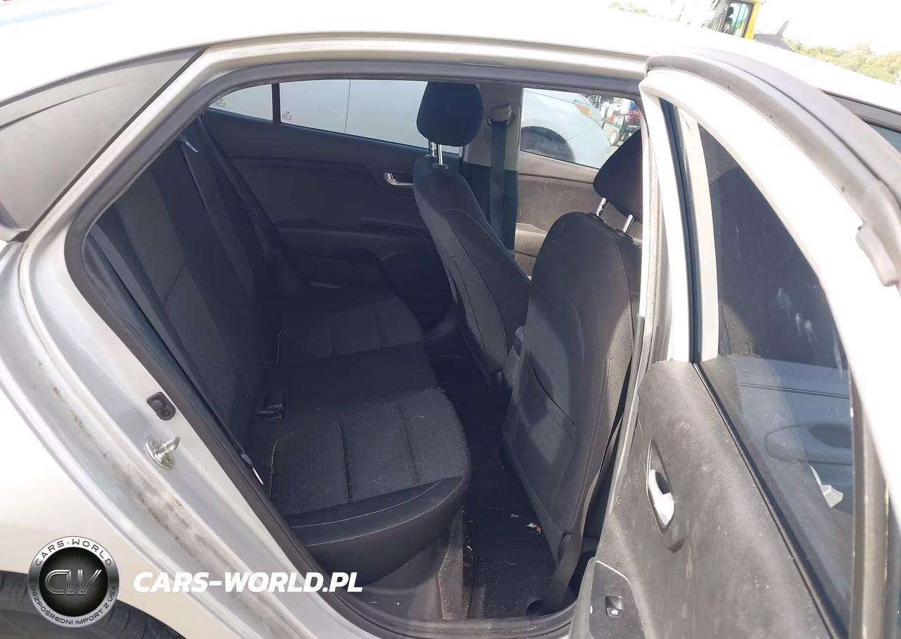 2018 Kia Rio S VIN:3KPA24AB8JE062325 - 8