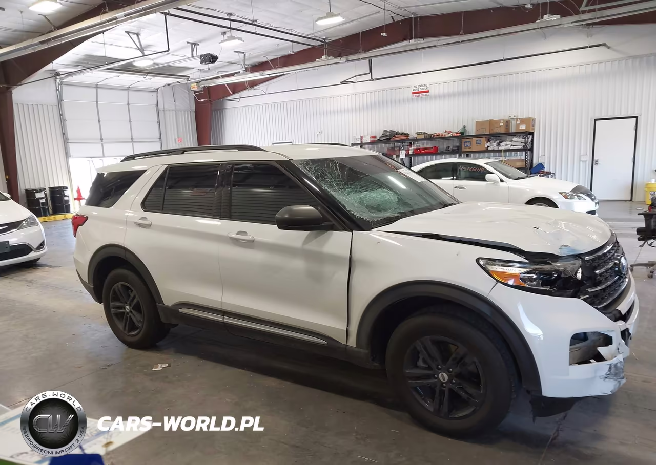2024 Ford Explorer Xlt VIN:1FMSK8DH0RGA24994 - 14