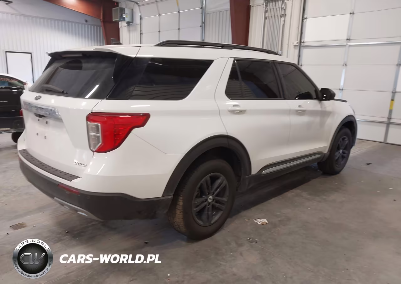 2024 Ford Explorer Xlt VIN:1FMSK8DH0RGA24994 - 4