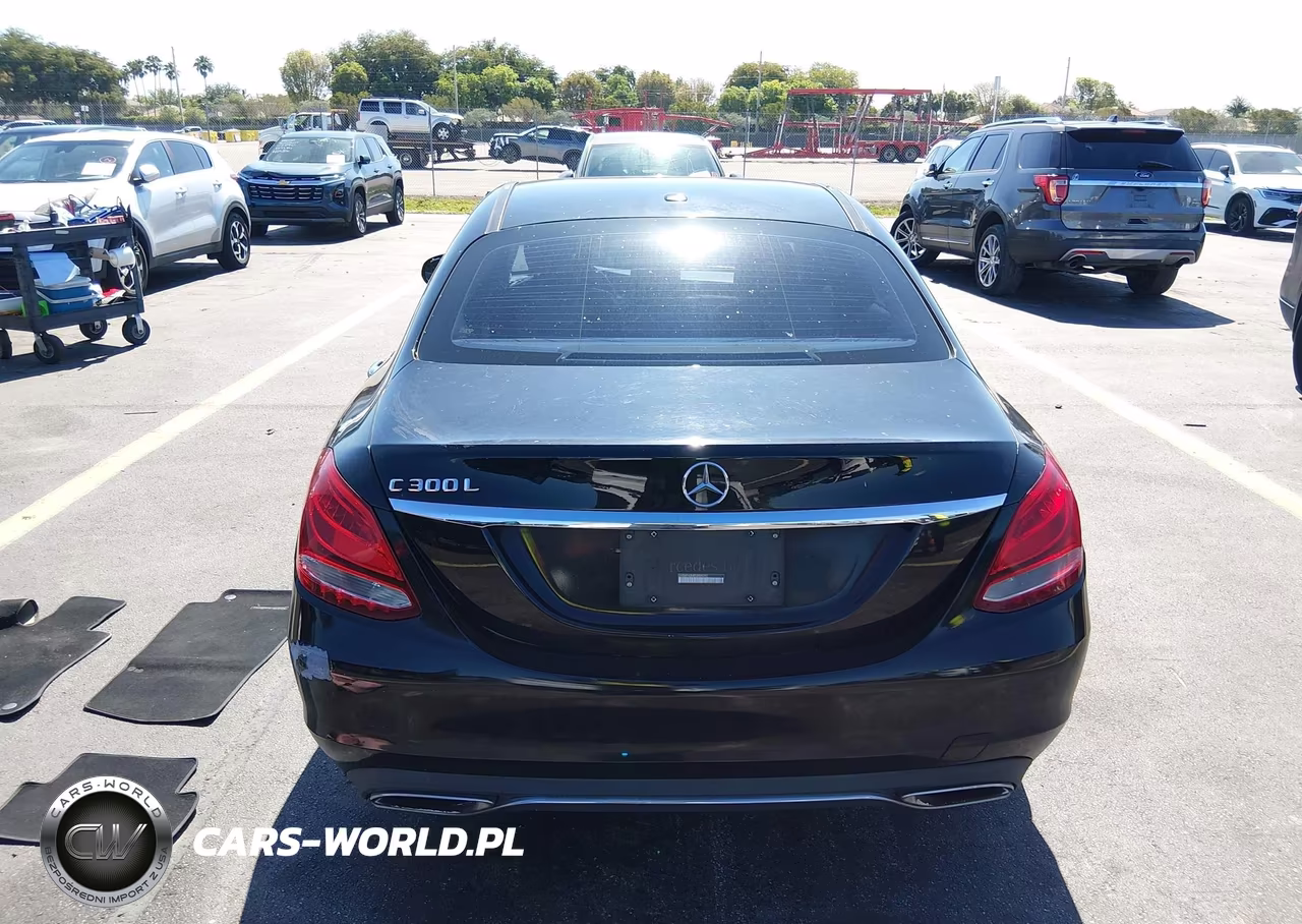 2015 Mercedes-Benz C 300 VIN:55SWF4JB4FU059092 - 16