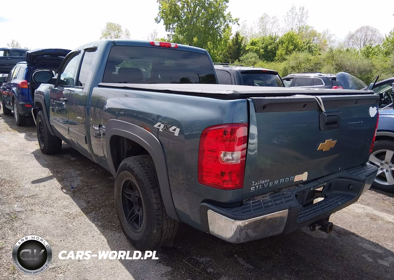 2012 Chevrolet Silverado 1500 Ls VIN:1GCRKREA1CZ177891 - 3