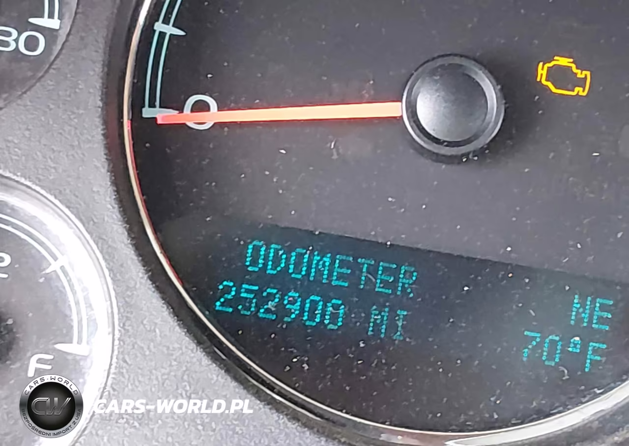 2009 Chevrolet Tahoe Ls VIN:1GNFK13069R201309 - 15