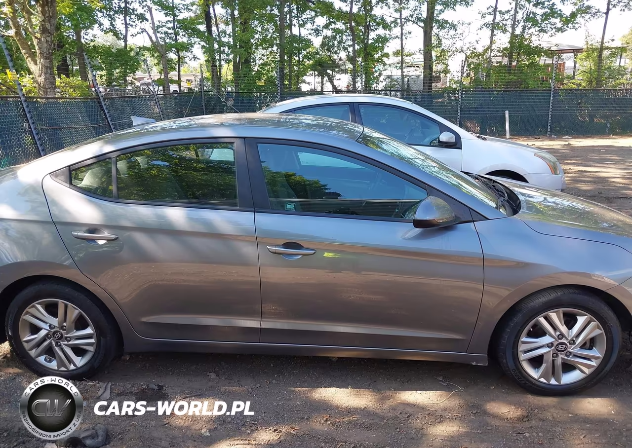 2019 Hyundai Elantra Sel VIN:5NPD84LF7KH422421 - 13