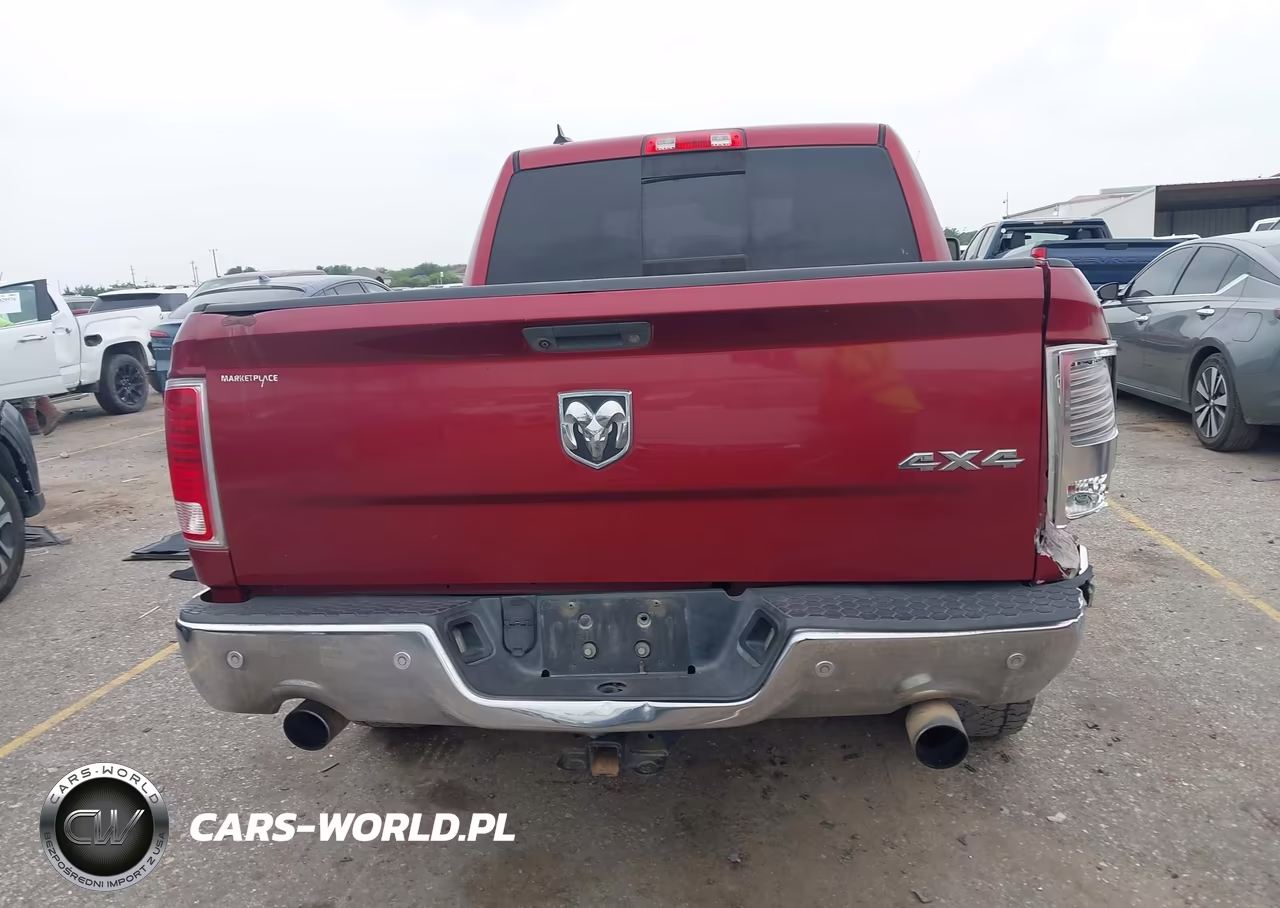 2015 Ram 1500 Laramie VIN:1C6RR7NT7FS777059 - 17