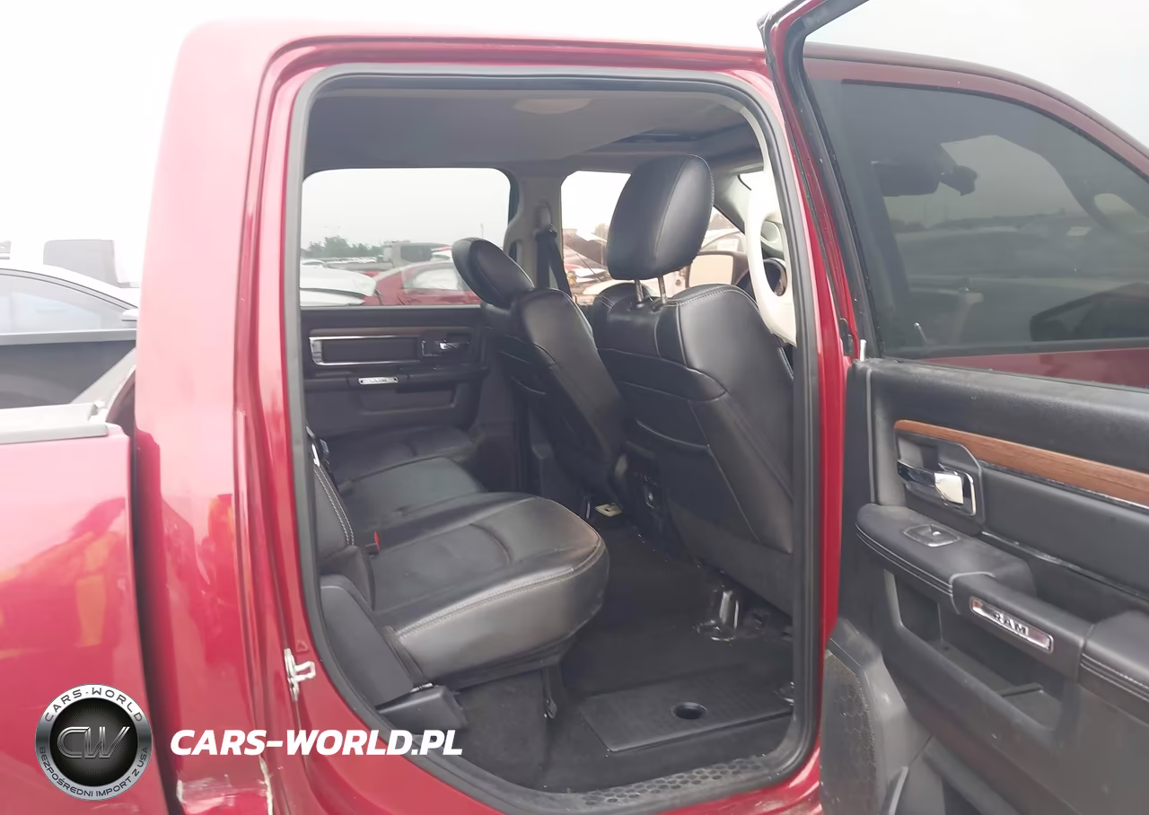 2015 Ram 1500 Laramie VIN:1C6RR7NT7FS777059 - 8