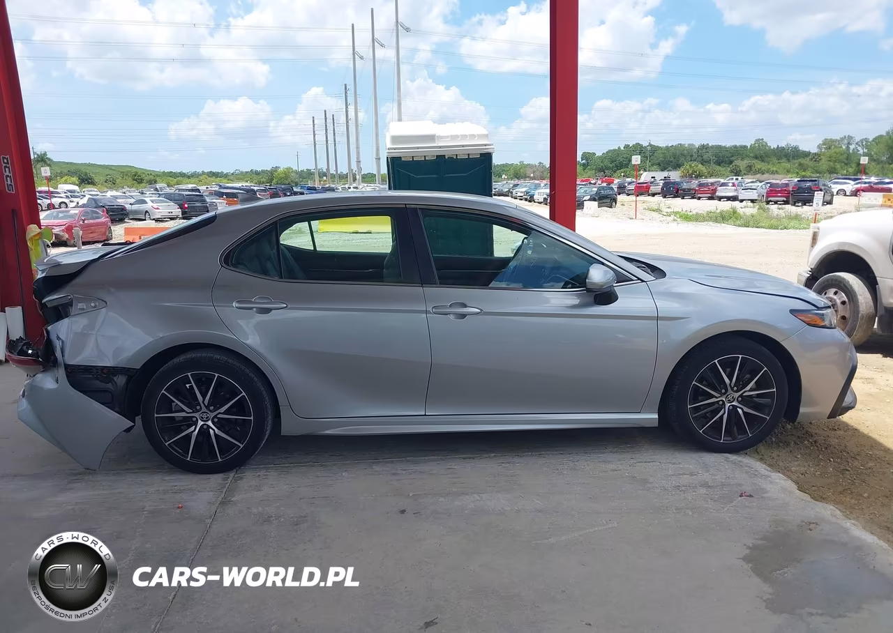 2021 Toyota Camry Se VIN:4T1G11AK1MU581181 - 13