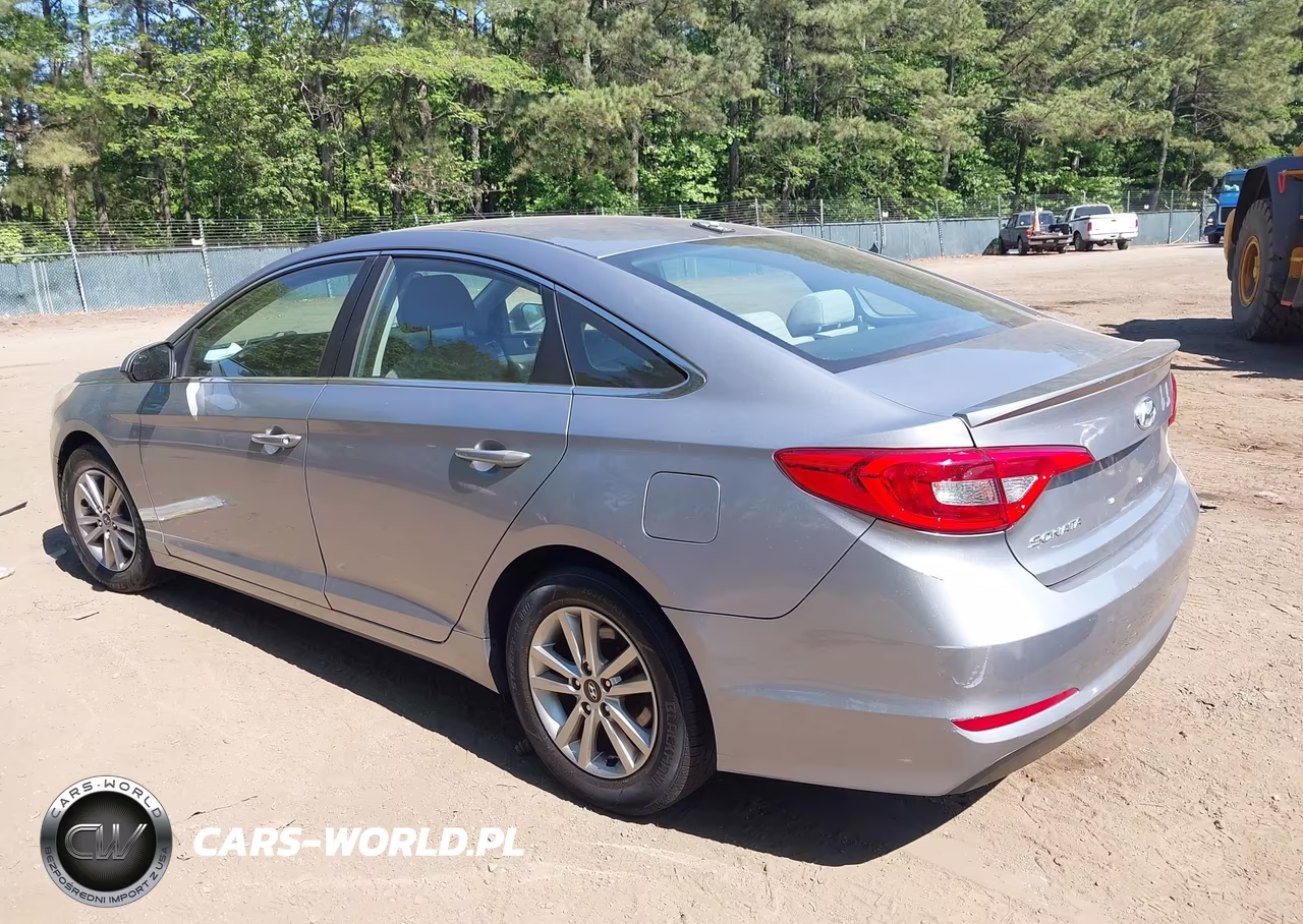 2015 Hyundai Sonata Se VIN:5NPE24AF6FH129866 - 3