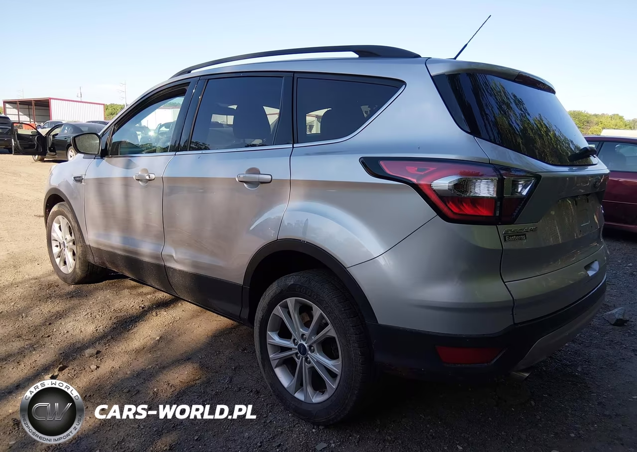 2017 Ford Escape Se VIN:1FMCU9G99HUE61689 - 3
