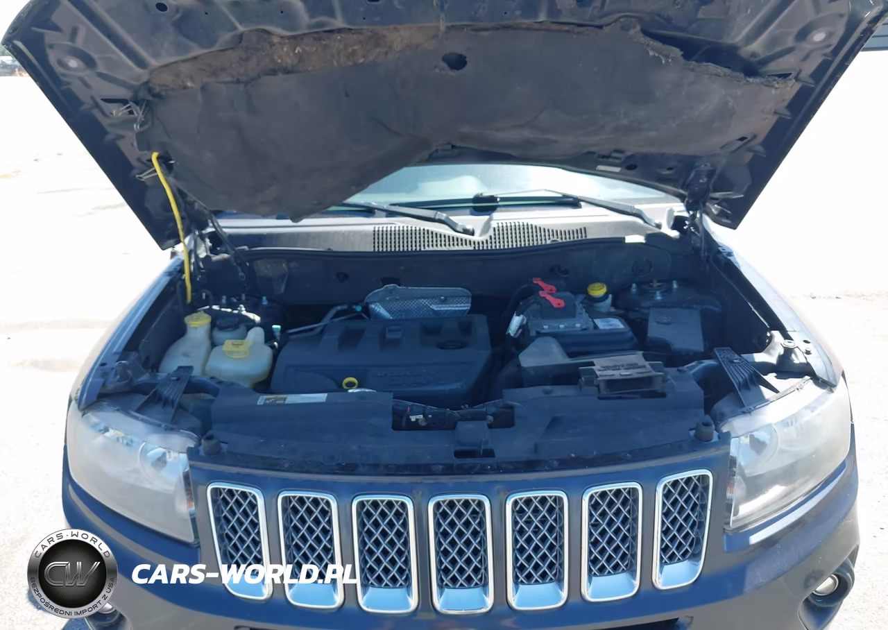 2014 Jeep Compass Latitude VIN:1C4NJDEB5ED822796 - 10