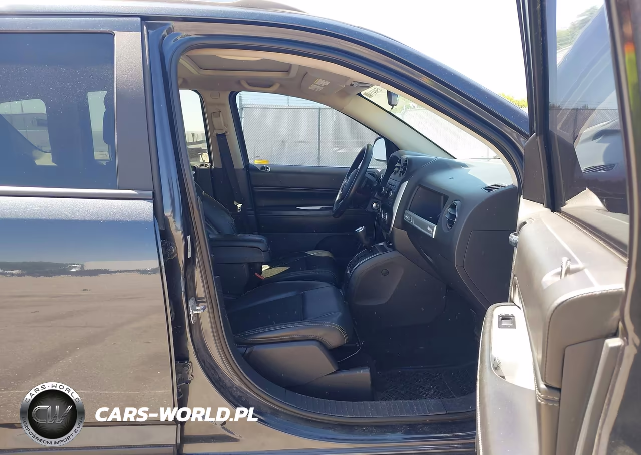 2014 Jeep Compass Latitude VIN:1C4NJDEB5ED822796 - 5