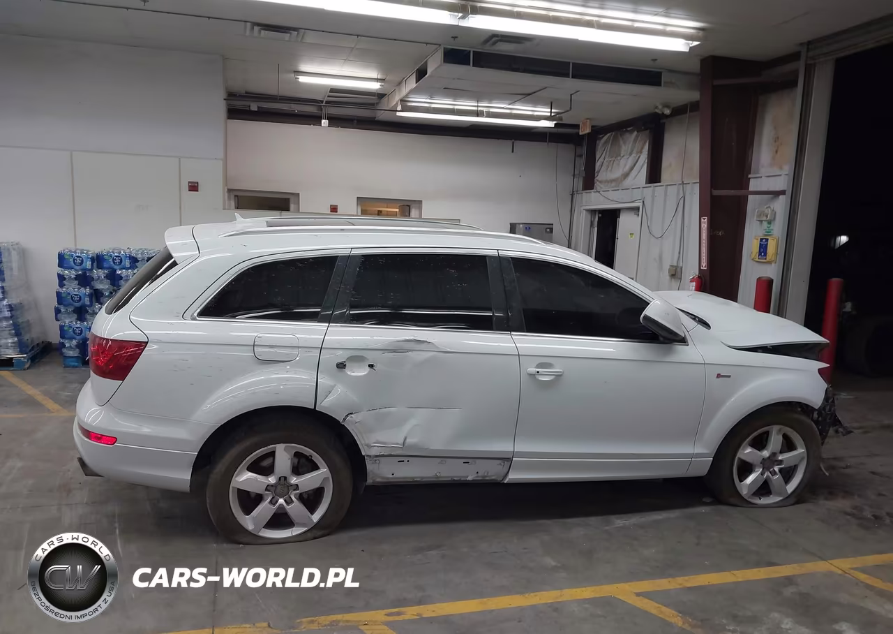 2015 Audi Q7 3.0T S Line Prestige VIN:WA1DGAFE7FD003639 - 14