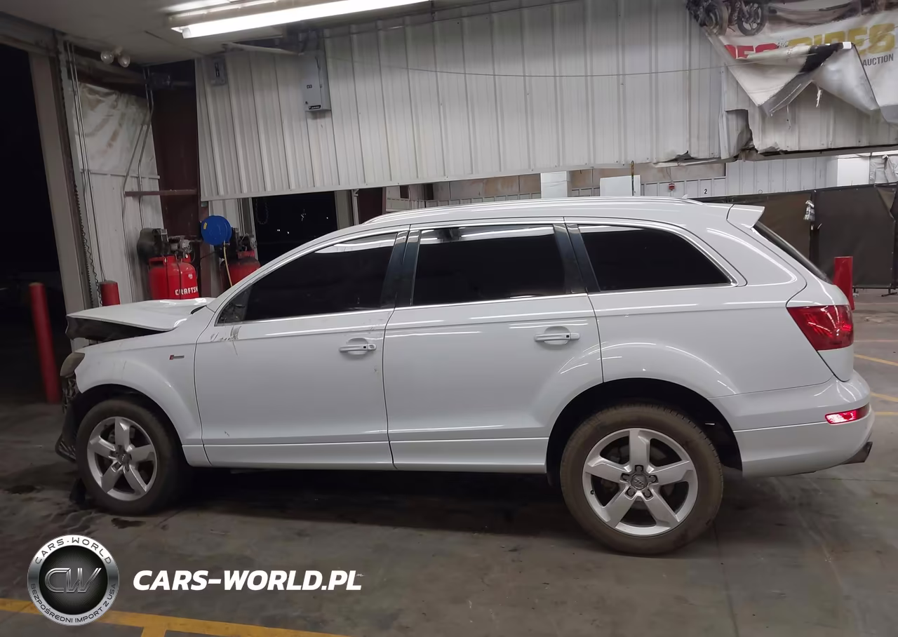 2015 Audi Q7 3.0T S Line Prestige VIN:WA1DGAFE7FD003639 - 15