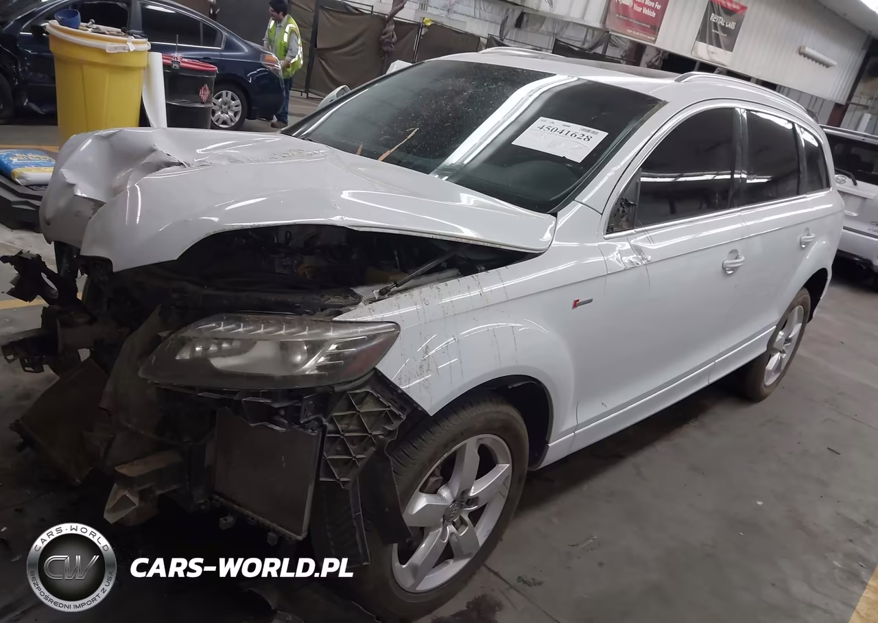 2015 Audi Q7 3.0T S Line Prestige VIN:WA1DGAFE7FD003639 - 2