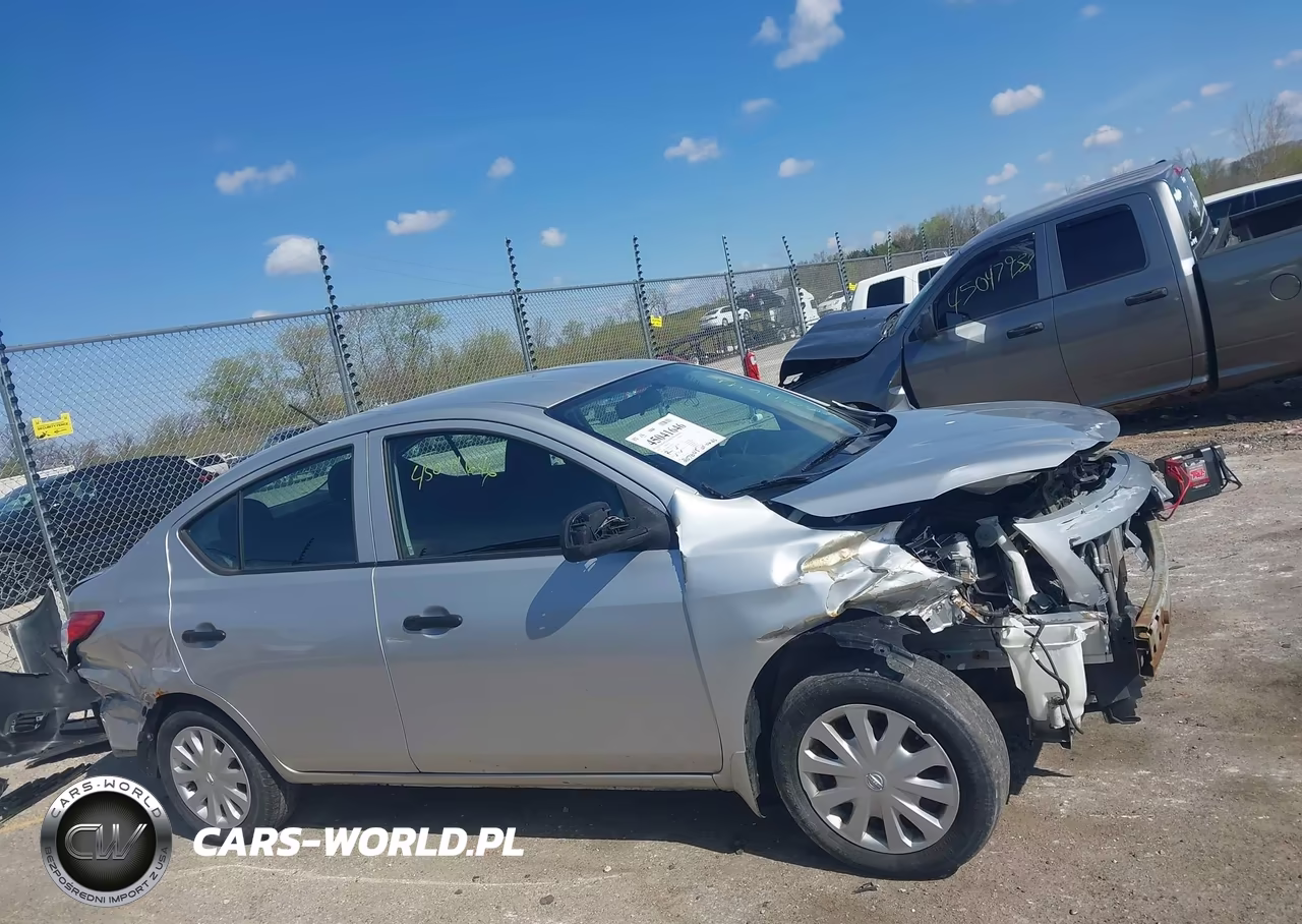 2012 Nissan Versa 1.6 S VIN:3N1CN7AP1CL930762 - 13