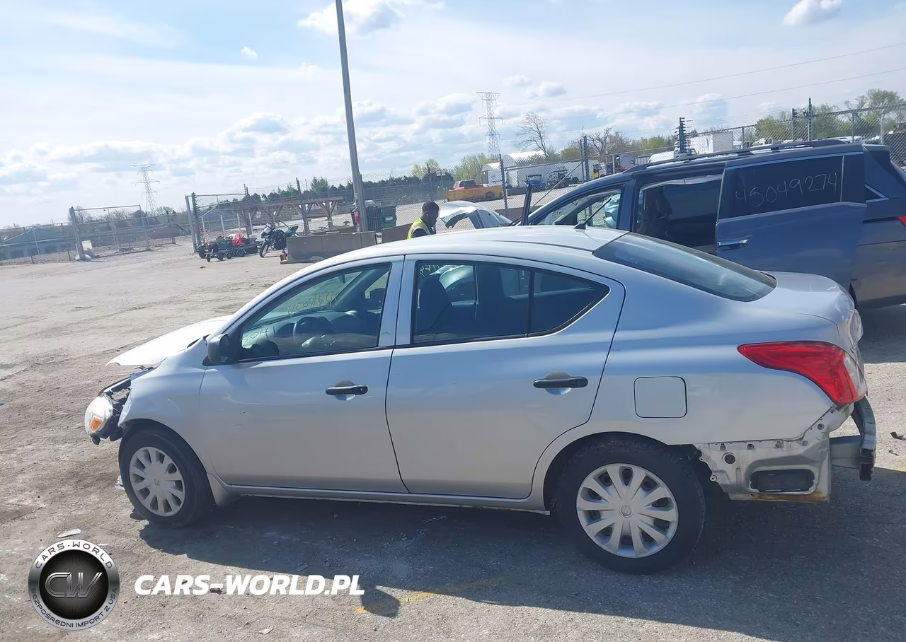 2012 Nissan Versa 1.6 S VIN:3N1CN7AP1CL930762 - 14