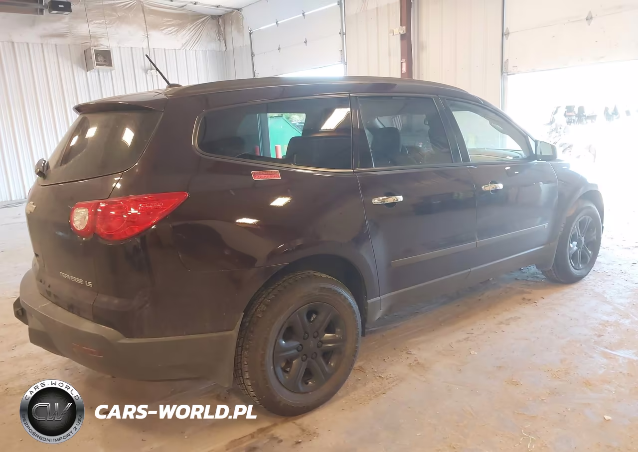 2010 Chevrolet Traverse Ls VIN:1GNLREED8AS154514 - 4