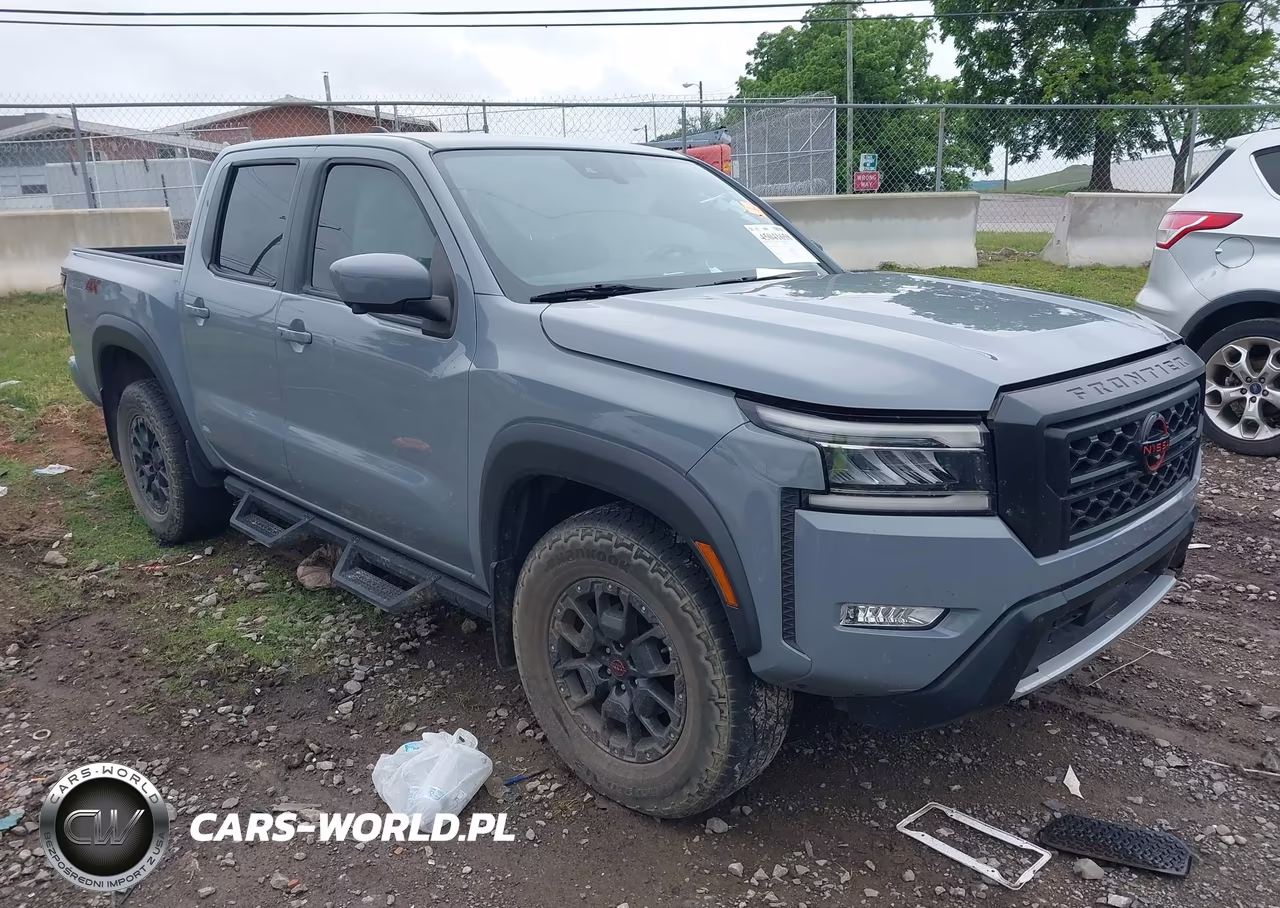 2023 Nissan Frontier Pro-4X 4X4 – zdjęcie 1 z 16