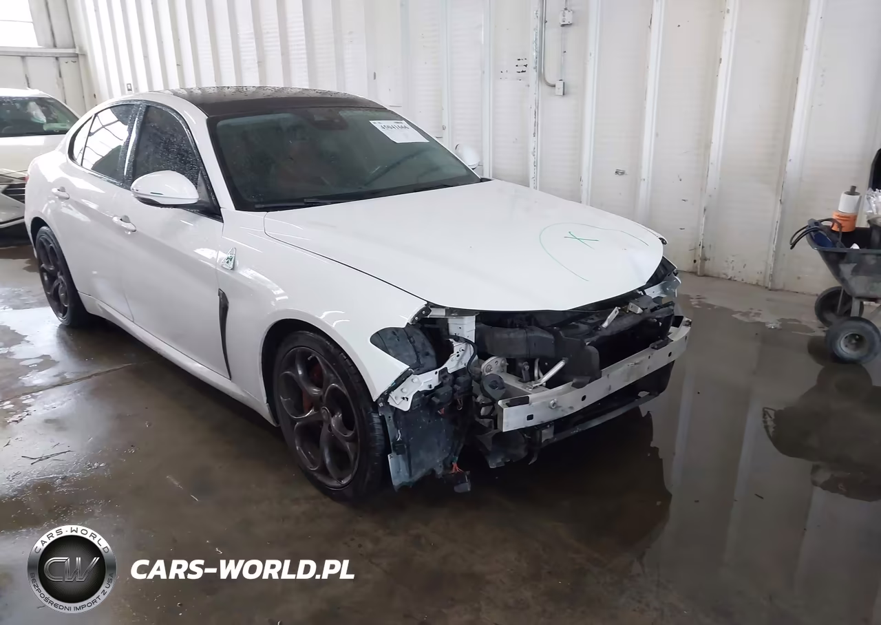 2018 Alfa Romeo Giulia Ti Sport Rwd