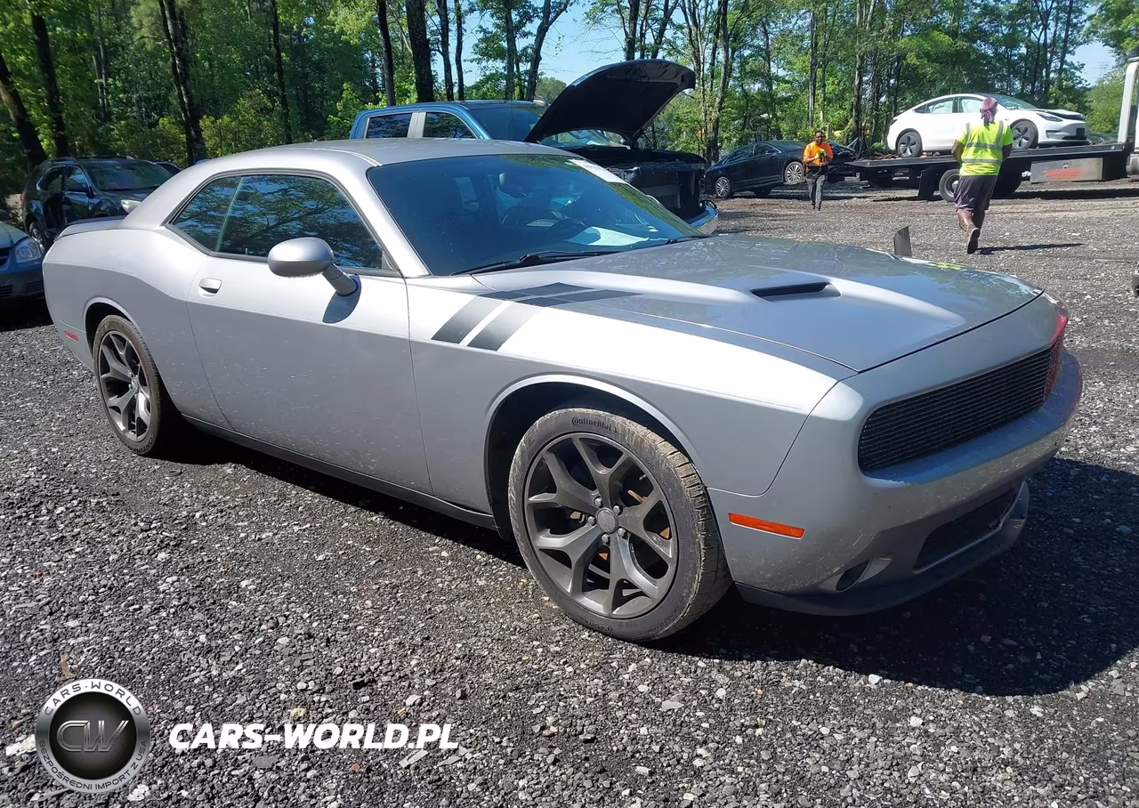 2015 Dodge Challenger Sxt